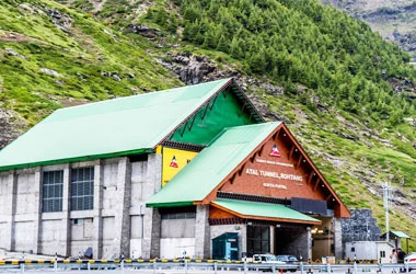 Atal Tunnel Sissu Taxi Service